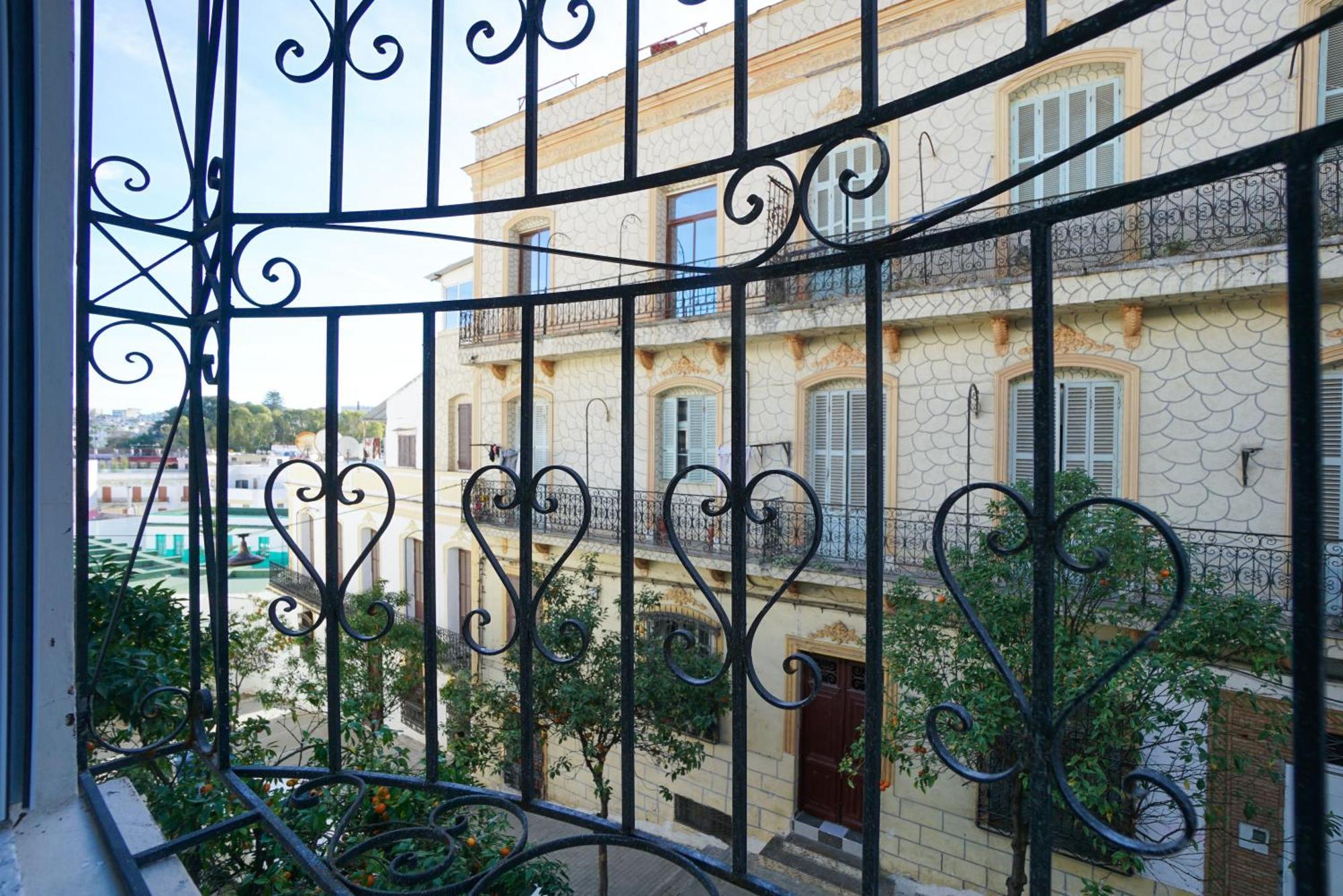 Apartament Dar Amr Tanger Zewnętrze zdjęcie